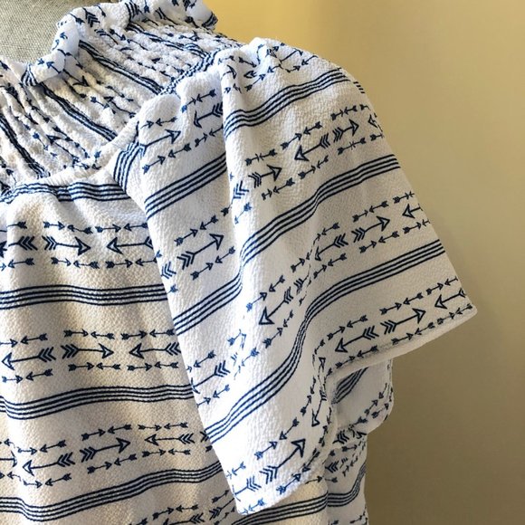 Flutter Sleeve Stripes & Arrows Top - Picture 4 of 12